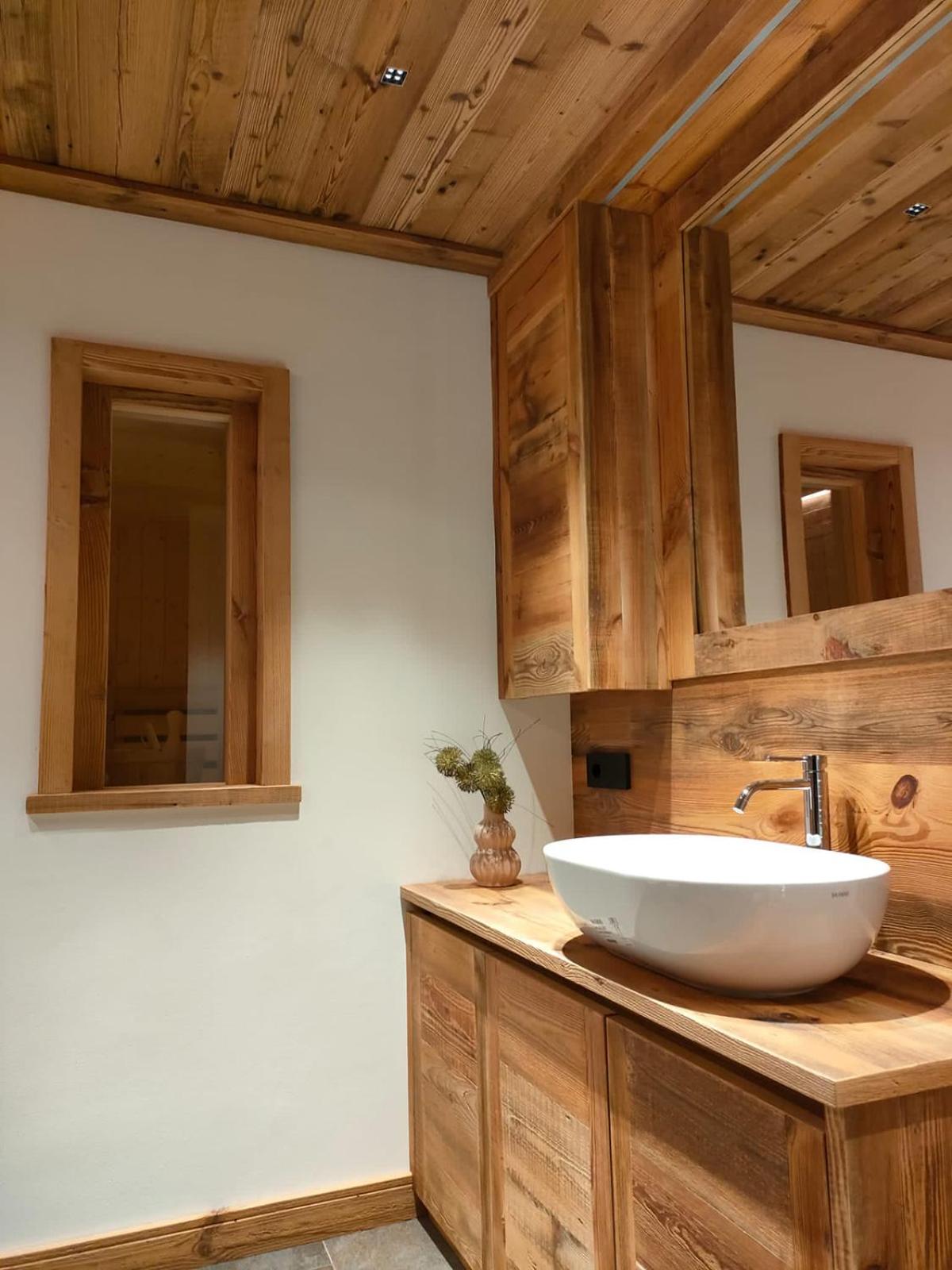 Fior Di Roccia Apartments- In Centro Cervinia, Sauna Privata, Matterhorn Dream Breuil-Cervinia Eksteriør bilde