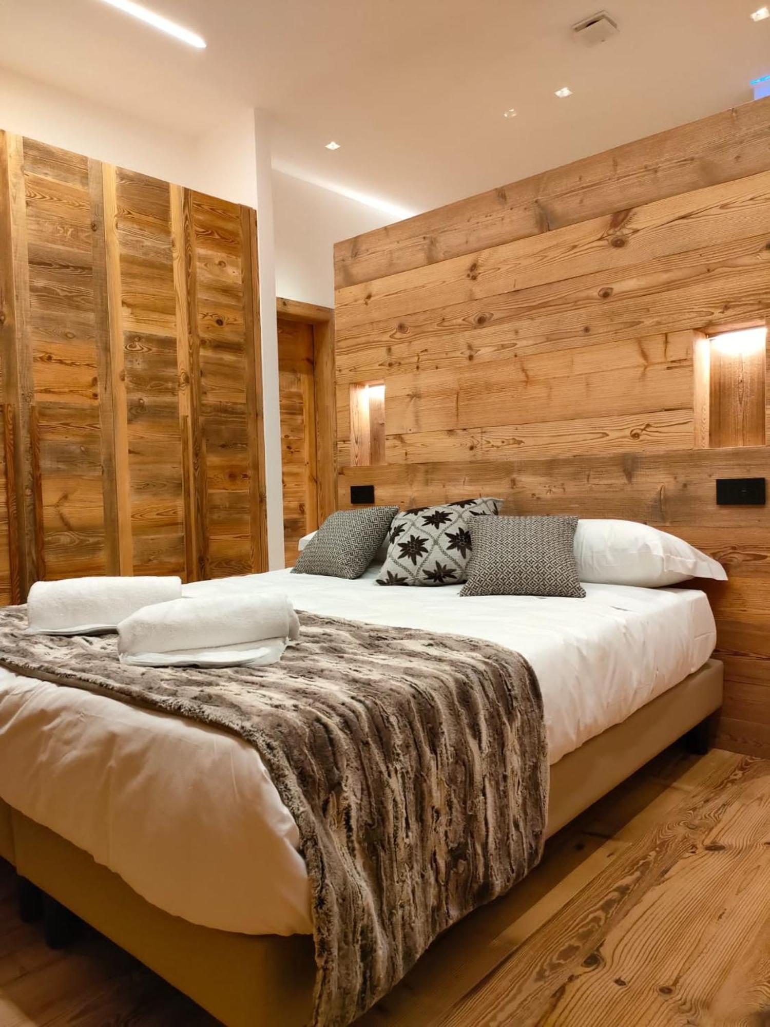 Fior Di Roccia Apartments- In Centro Cervinia, Sauna Privata, Matterhorn Dream Breuil-Cervinia Eksteriør bilde