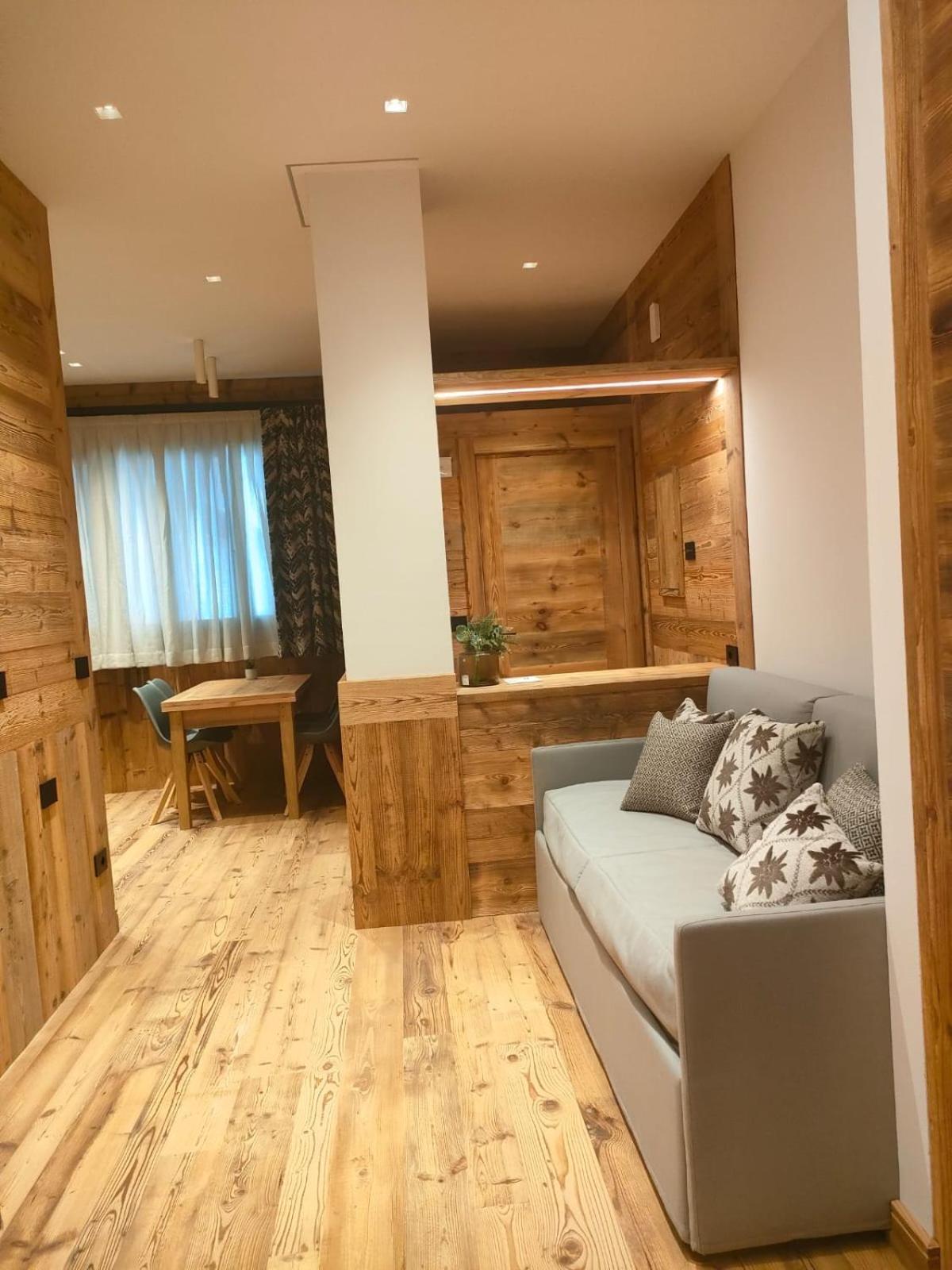 Fior Di Roccia Apartments- In Centro Cervinia, Sauna Privata, Matterhorn Dream Breuil-Cervinia Eksteriør bilde
