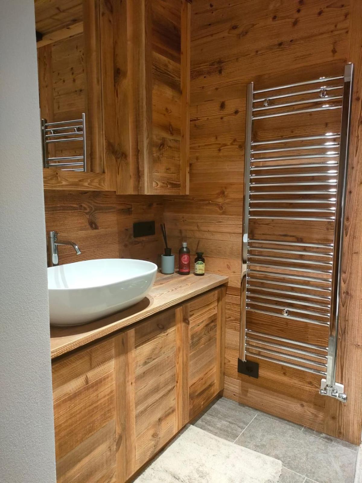 Fior Di Roccia Apartments- In Centro Cervinia, Sauna Privata, Matterhorn Dream Breuil-Cervinia Eksteriør bilde